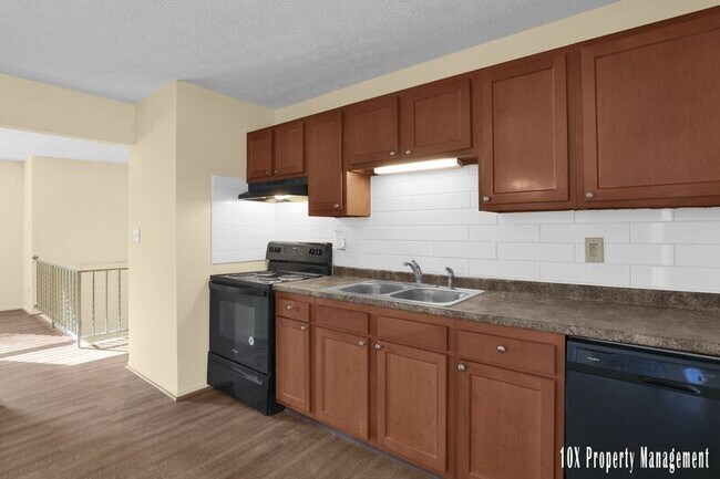 Building Photo - 1954-1956 Briceton Dr