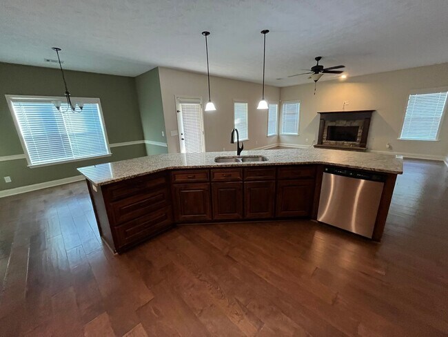 Building Photo - 1247 Cottage Pointe Ct