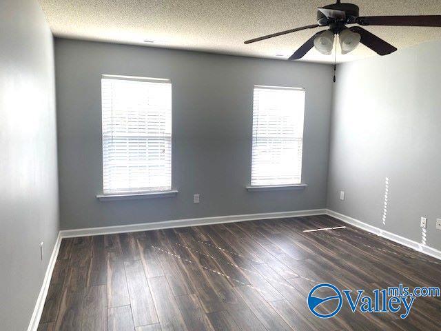 Building Photo - 222 Silverbreeze Ct