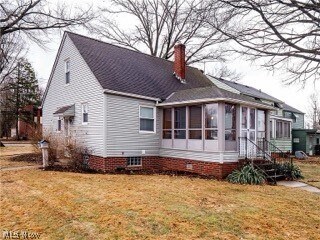Building Photo - 1216 S Green Rd