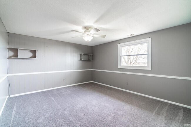 Building Photo - 18205 Doty Rd