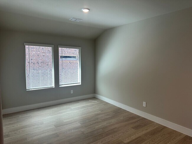 Building Photo - 1410 Old Stead Dr