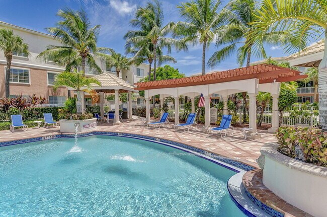 Building Photo - 6204 Myrtlewood Cir W