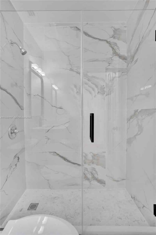 Building Photo - 1960 SW 68th Way