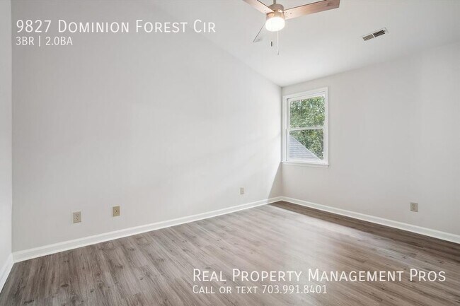 Building Photo - 9827 Dominion Forest Cir