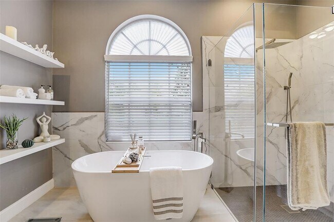 Building Photo - 23338 Dinhurst Ct