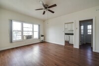 Building Photo - 5-1053 Normandie Ave