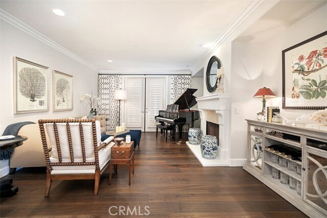 Building Photo - 27 Via Monarca St