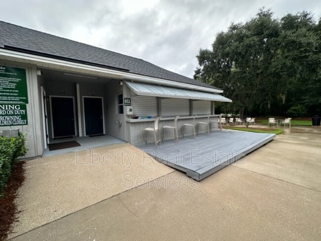 Building Photo - 40 Downie Ct