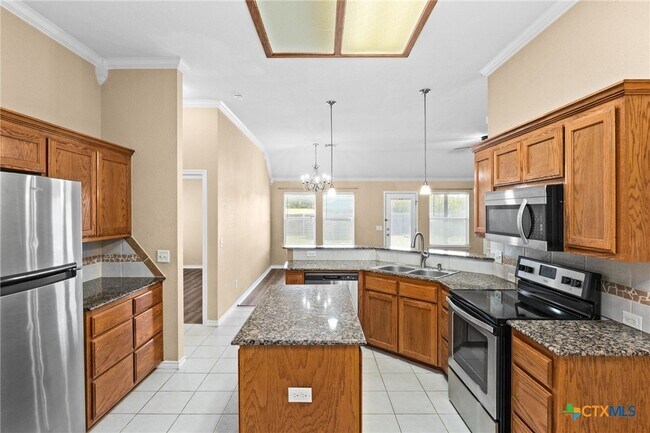 Building Photo - 300 Co Rd 3351