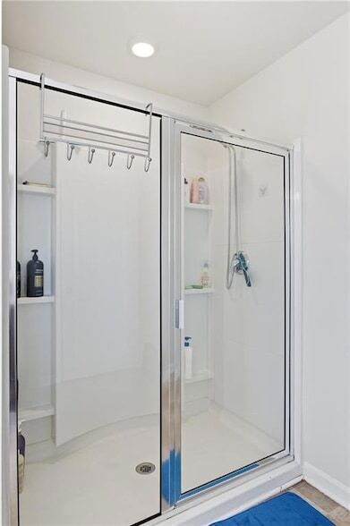 Building Photo - 296 Maple Brook Dr