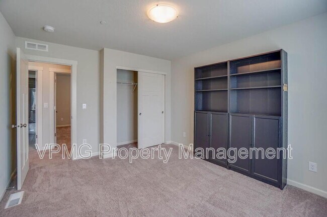 Building Photo - 6301 N 89th Ave