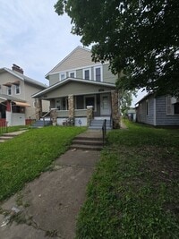 Building Photo - 510-512 N CHAMPION AVE