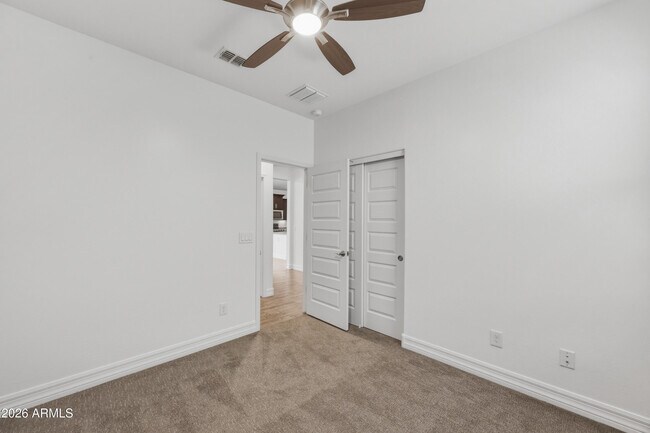 Building Photo - 33715 N 29th Ave