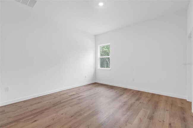 Building Photo - 10615 N Didiscus Dr