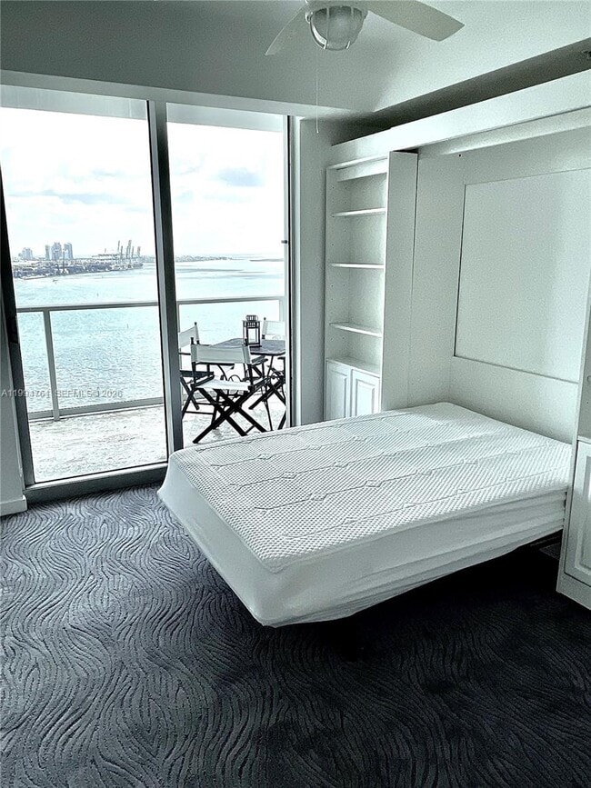 Building Photo - 300 S Biscayne Blvd