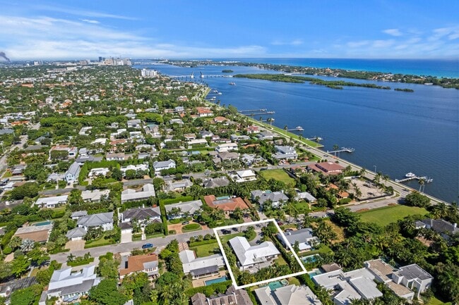 Building Photo - 200 Ellamar Rd