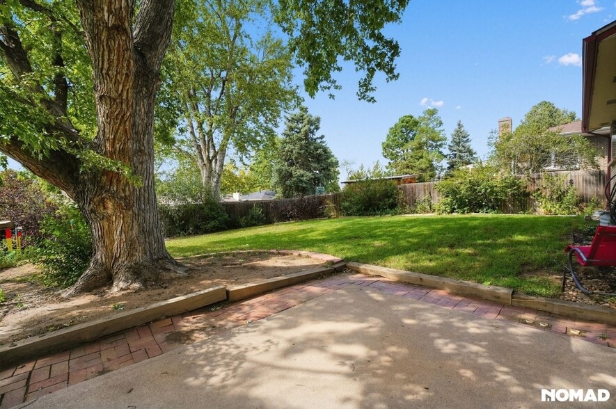 Building Photo - 4733 S Willow St