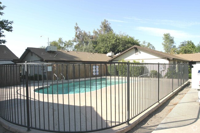 Building Photo - Ashlan Lagoon Apartments