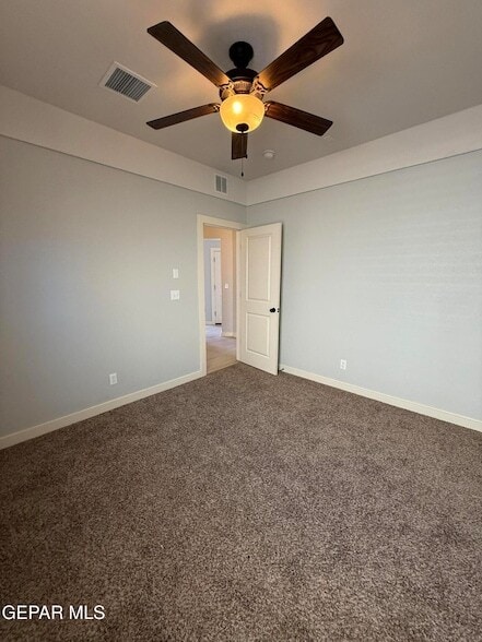 Building Photo - 3873 Loma Dante