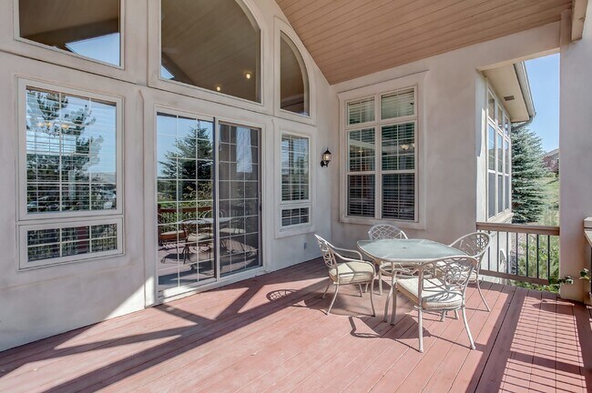 Building Photo - Beautiful Home in Gated Community