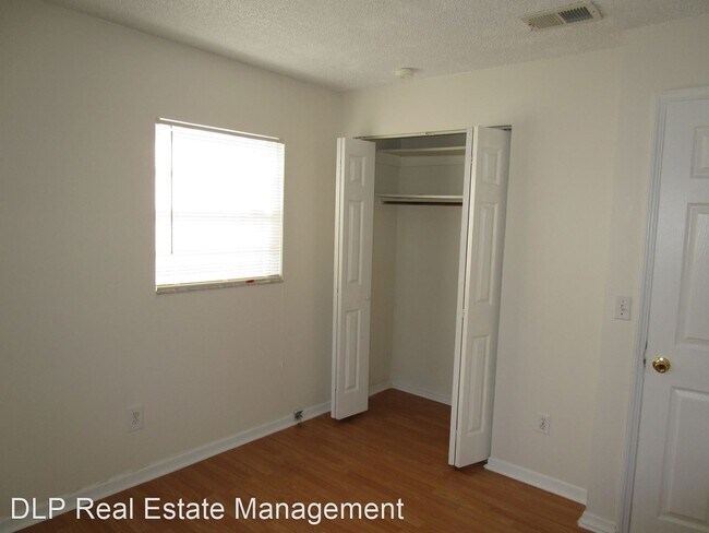 Building Photo - 3 br, 2 bath House - 963 Madison Ave