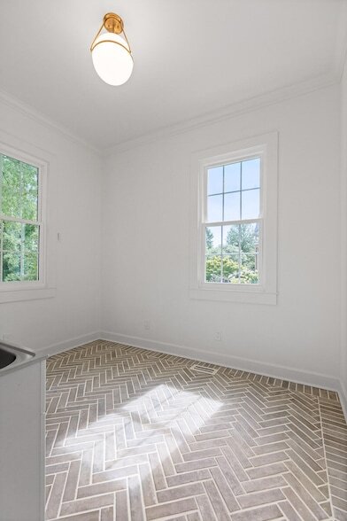 Building Photo - 1103 Centennial Dr