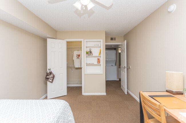 Falcon Landing Apartments - Bowling Green Oh Apartment Finder