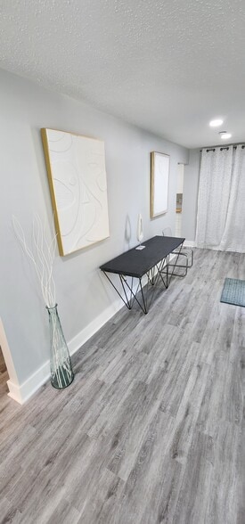 Building Photo - 601 Heritage Ln