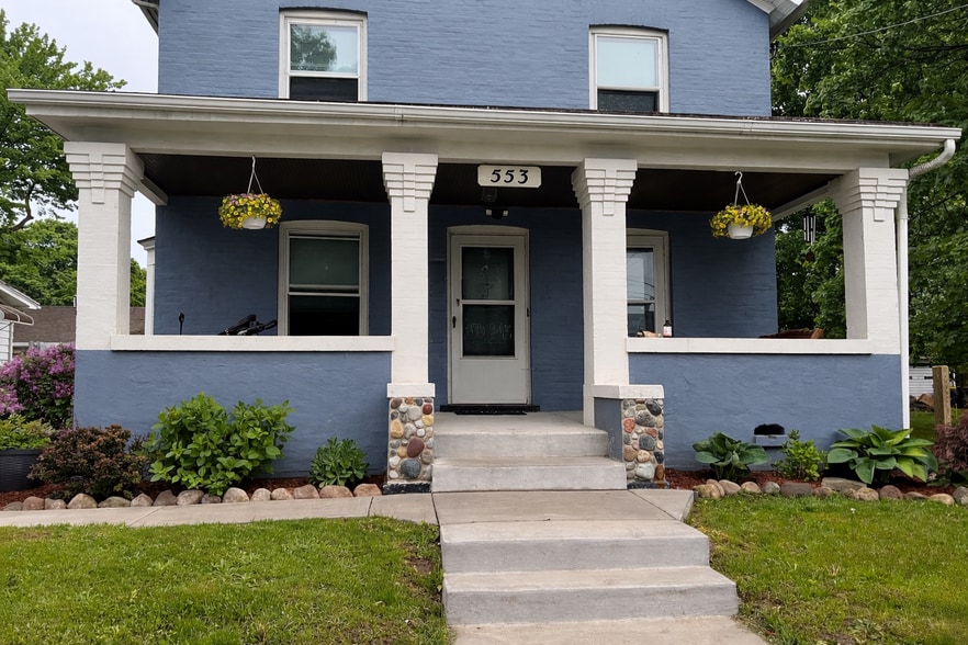 Building Photo - 553 Britton Rd