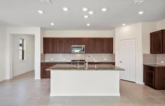 Building Photo - 336 Rainbow Cactus Dr