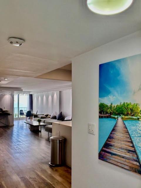 Building Photo - 6450 Collins Ave