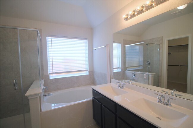 Building Photo - 3314 Aster Mdw Wy