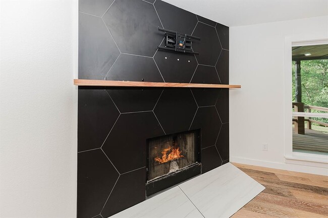 Building Photo - 188 W Kaanapali Ln