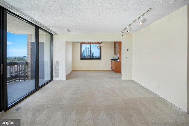 Building Photo - 5505 Seminary Rd