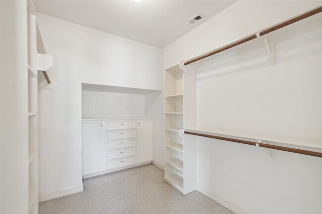 Building Photo - 9805 Marlink