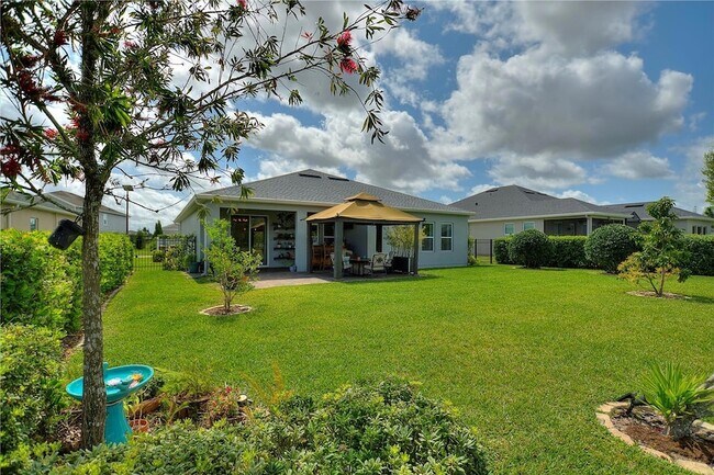 Building Photo - 17988 Passionflower Cir
