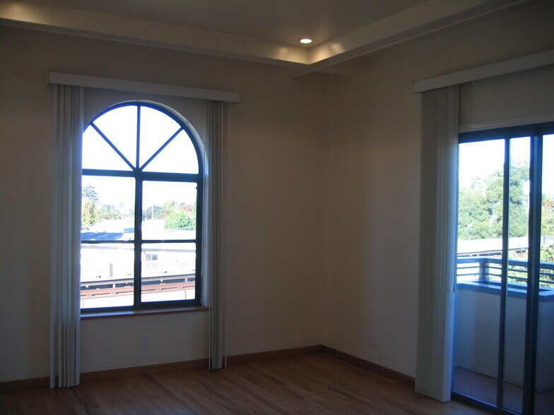 bedroom 4 - 2nd flr - 1310 Neilson St