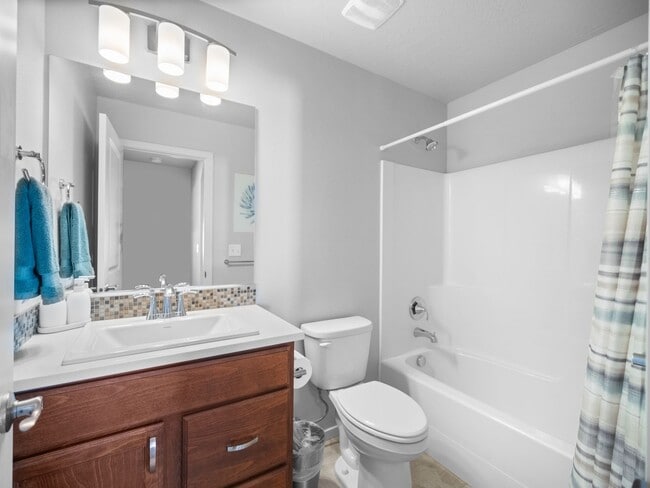 Building Photo - 3 bedroom/2 bathroom home in Spokane Valley