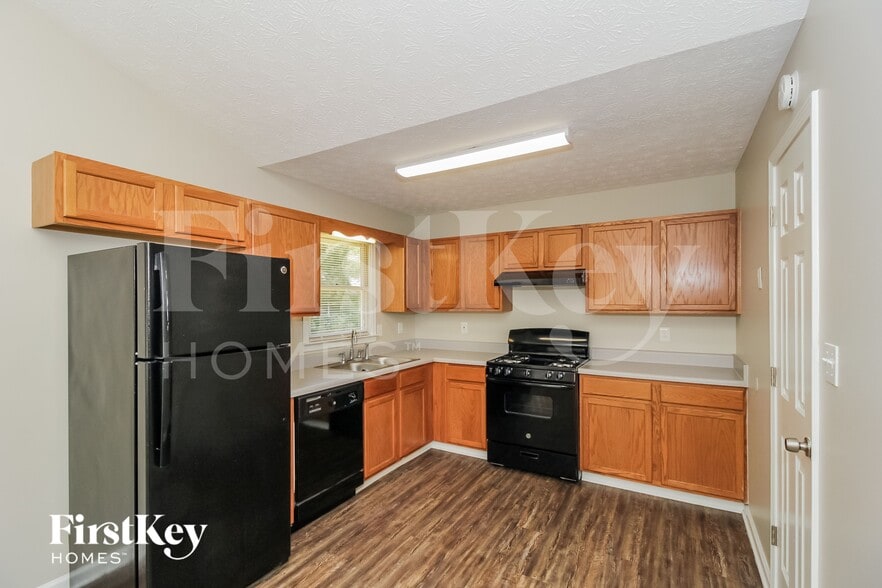 Building Photo - 216 Silverthorne Pass