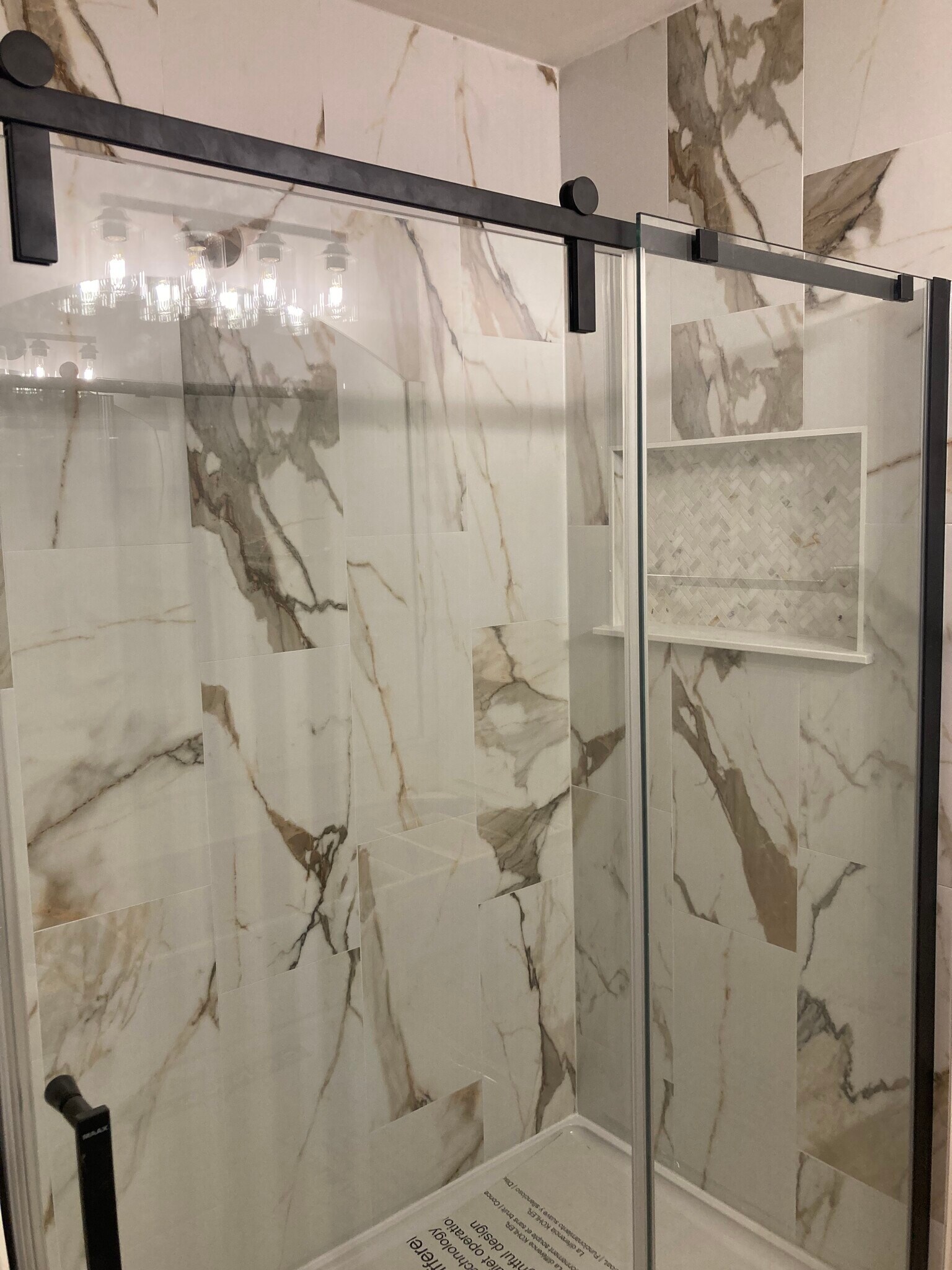 Guest Bathroom Walk-In Shower - 412 11th Cir SE