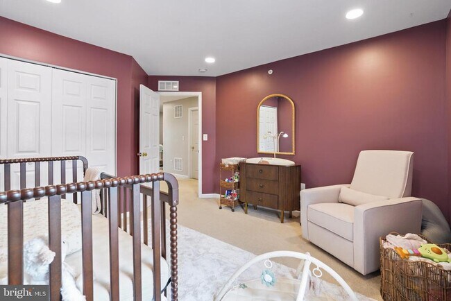 Building Photo - 2028 Berkeley Dr