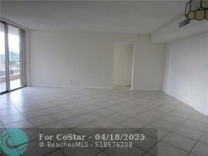 Building Photo - 1421 S Ocean Blvd