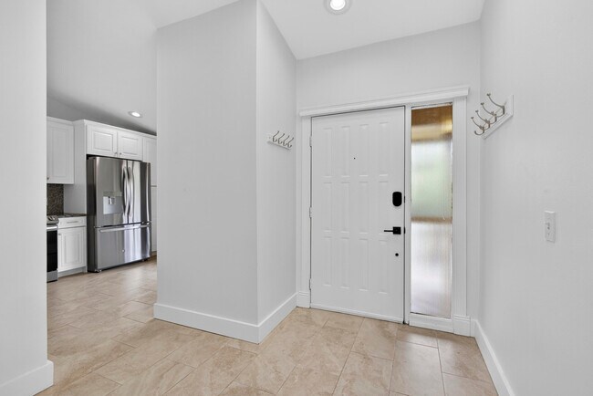 Building Photo - 13085 Belhaven Ct