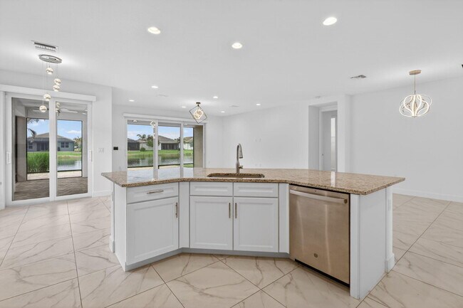 Building Photo - 11765 SW Poseidon Way