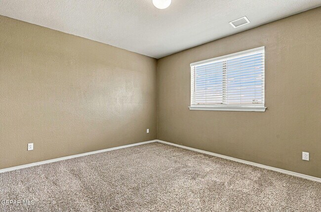 Building Photo - 12121 Zavi Ln