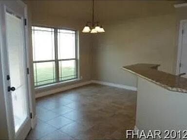 Building Photo - 1120 Chaucer Ln