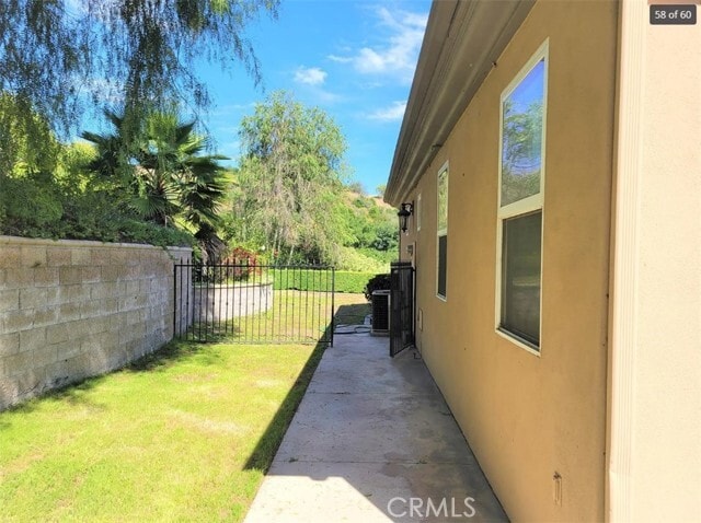 Building Photo - 15991 Oak Tree Crossing