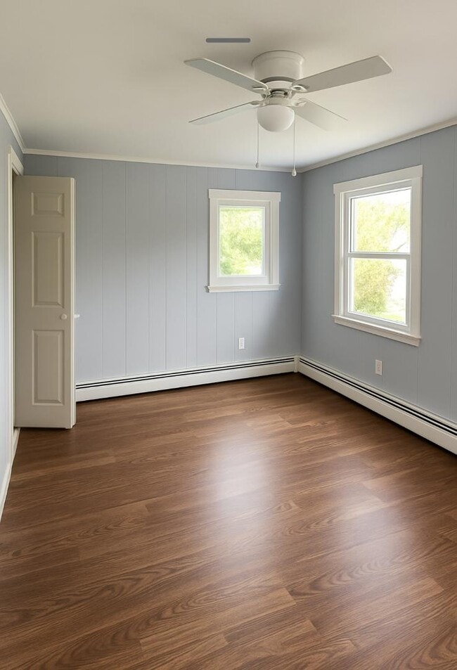 Building Photo - 191 Saco Ave