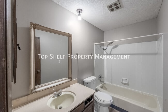 Building Photo - 4528 68th St